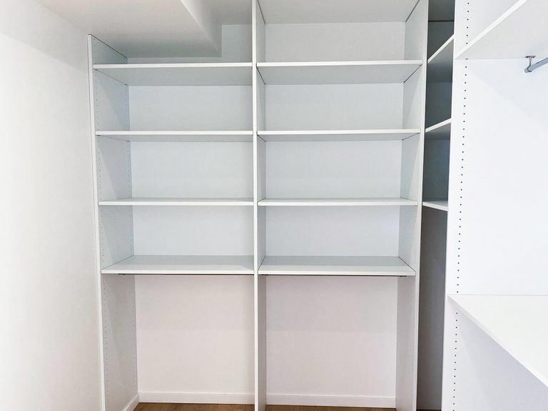 Conception_dressing-sur mesure-blanc_aménagement 03_BLR-Agencement